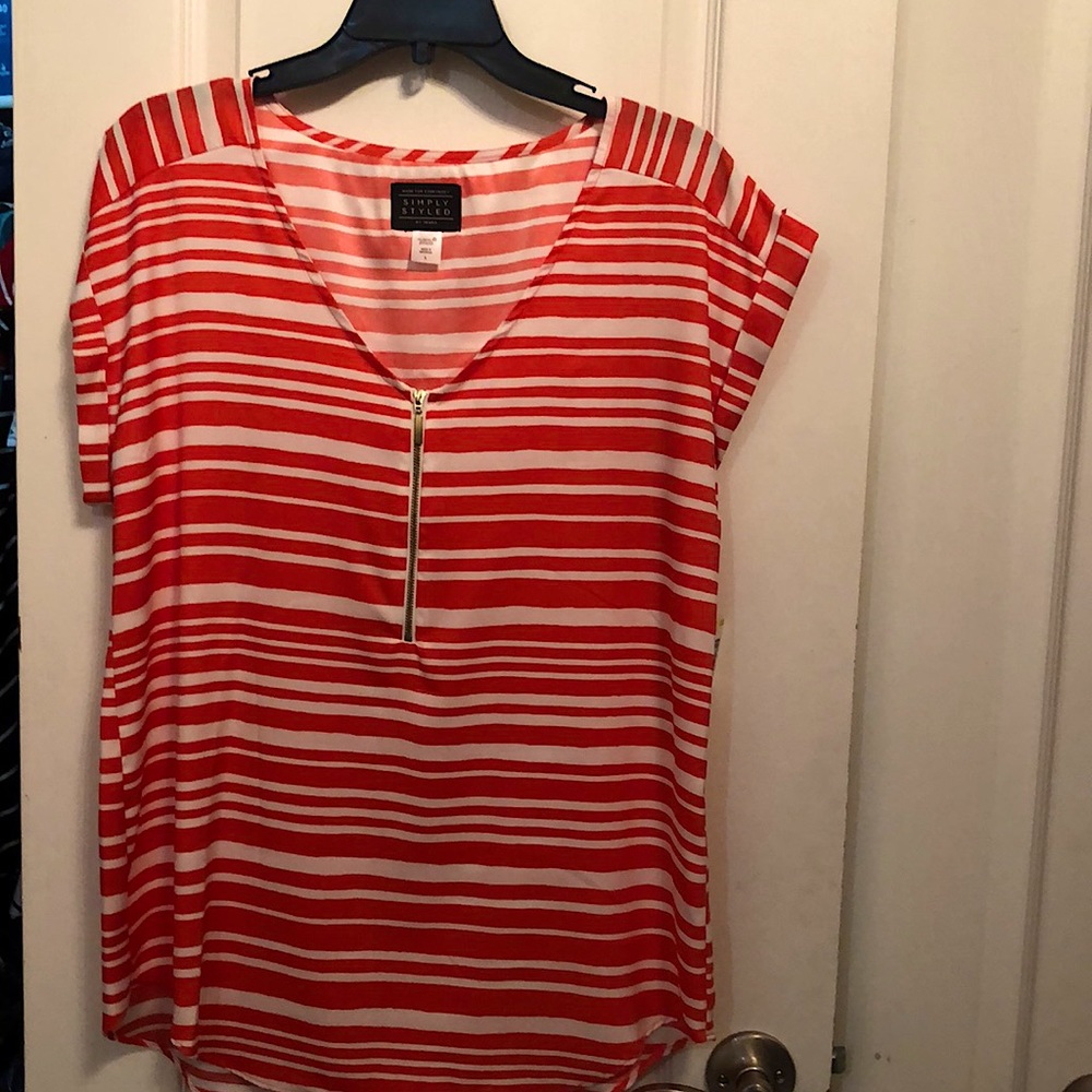 Zipper front top